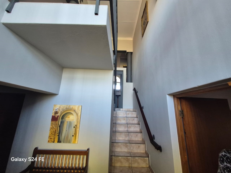 5 Bedroom Property for Sale in Cashan North West